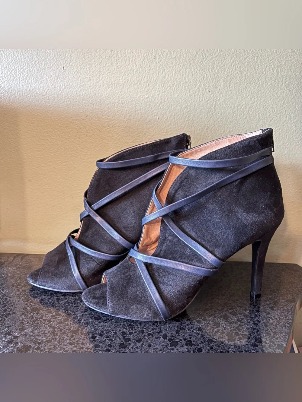 Journee Collection high heel